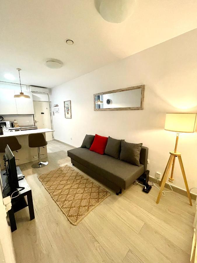 Stylish One Bedroom Flat In The Heart Of Madrid Exterior foto